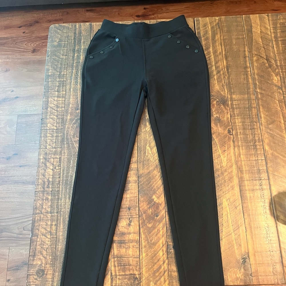 Black skinny business pants. Womens S/M